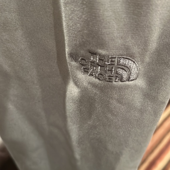 NASCAR The North Face Pullover 1/4 Zip Shirt - Picture 3 of 5